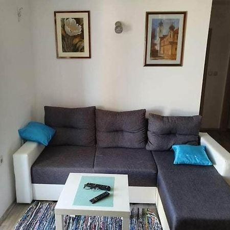 Apartman Dora Apartment Pag Town Exterior photo